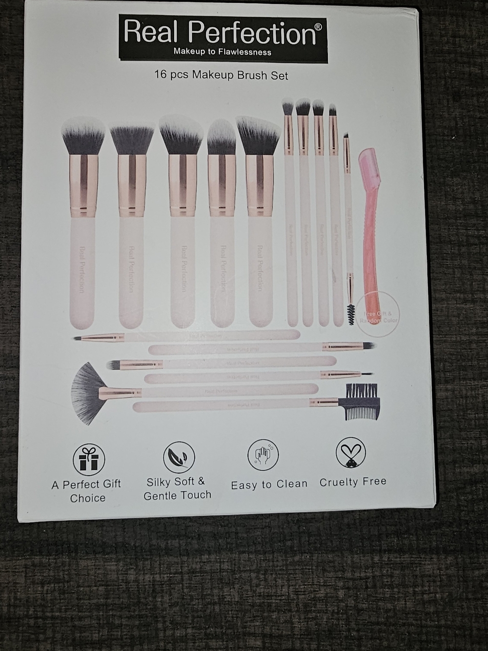 16 Pc Perfection Pink Makeup Brush Set with Rose Gold Ferrules